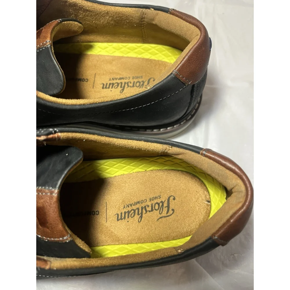 Size 9 W Florsheim Norwalk Plain Toe Oxford Black